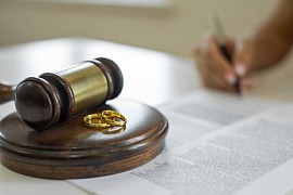 divorce lawyer in Manassas, VA